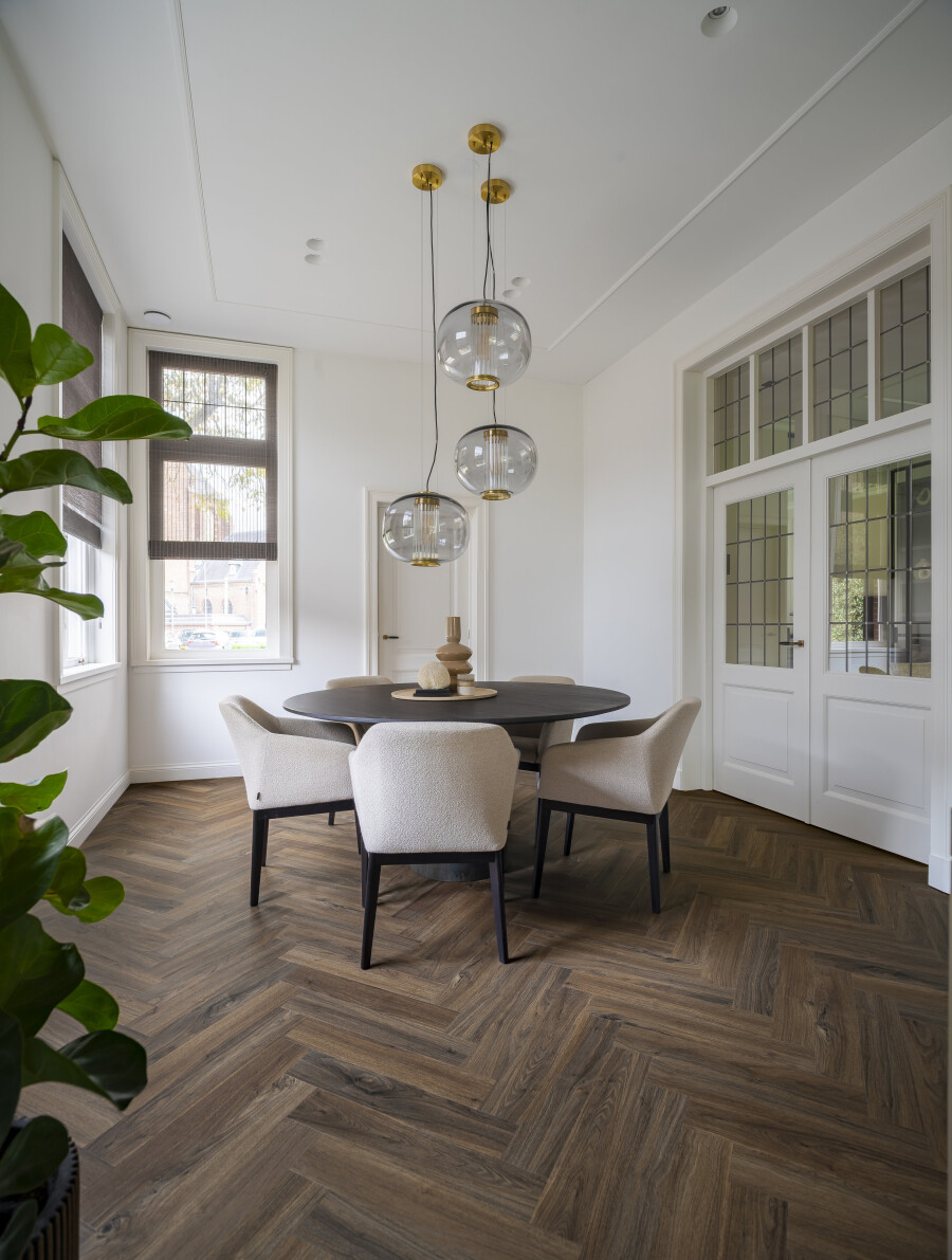 HTG_63f3141_Brandshoot_Bavel_Walnut_HR_13